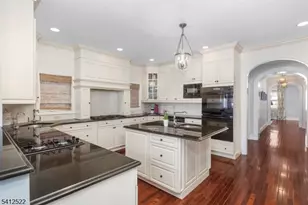 6 Harding Ct, Passaic, NJ 07055 - Photo 6