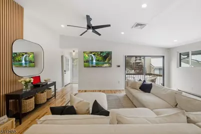 160 Overlook Dr, Union Township, NJ 08809 - Photo 1