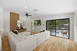 160 Overlook Dr, Union Township, NJ 08809 - Photo 8