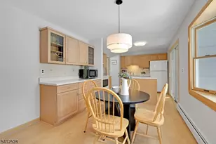 52 Valley View Rd, Warren Township, NJ 07059 - Photo 14