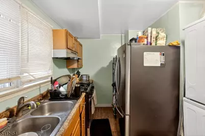 527 Valley St, Orange, NJ 07050 - Photo 14