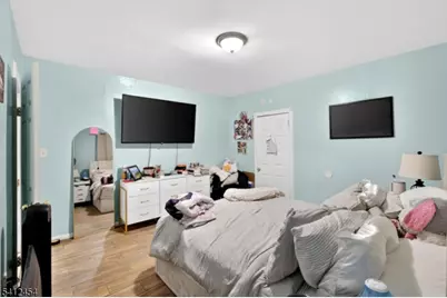 527 Valley St, Orange, NJ 07050 - Photo 6