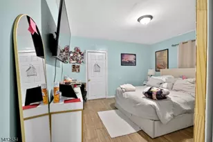 527 Valley St, Orange, NJ 07050 - Photo 12