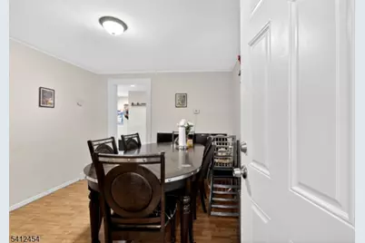 527 Valley St, Orange, NJ 07050 - Photo 8