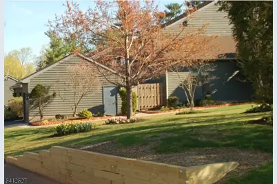 37 Giggleswick Way #37, Edison Twp., NJ 08820 - Photo 4