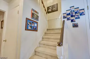 37 Giggleswick Way, Edison Twp., NJ 08820 - Photo 32