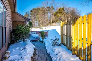 37 Giggleswick Way, Edison Twp., NJ 08820 - Photo 6