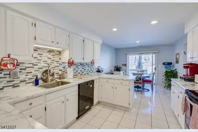 37 Giggleswick Way #37, Edison Twp., NJ 08820 - Photo 22