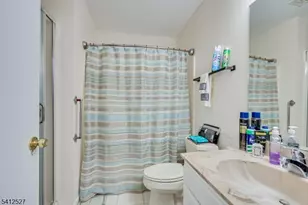 37 Giggleswick Way, Edison Twp., NJ 08820 - Photo 30