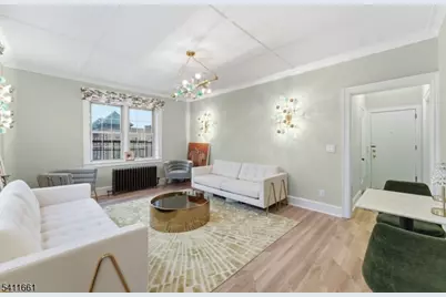 133 Summit Ave #16, Summit, NJ 07901 - Photo 4