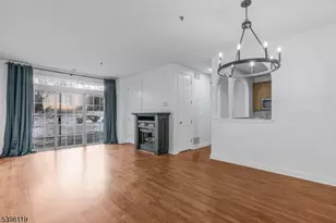 225 Windmill Ct, Lopatcong Township, NJ 08865 - Photo 6