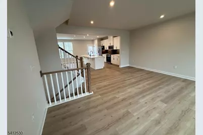 4 Lafayette Ln, Montville Township, NJ 07082 - Photo 10