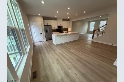 4 Lafayette Ln, Montville Township, NJ 07082 - Photo 12