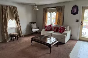 36 Kearney St, Lyndhurst Township, NJ 07071 - Photo 2