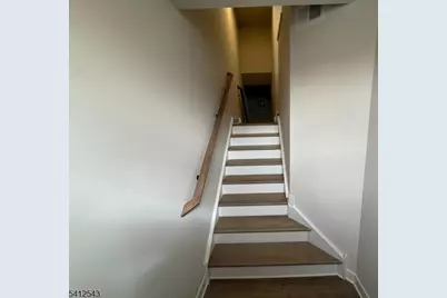 6 Lafayette Ln, Montville Township, NJ 07082 - Photo 4