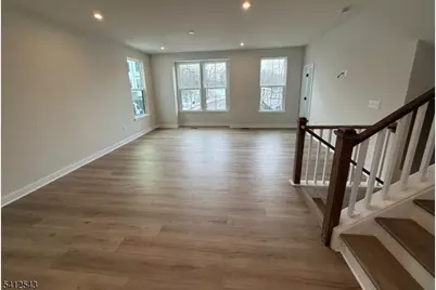 6 Lafayette Ln, Montville Township, NJ 07082 - Photo 10