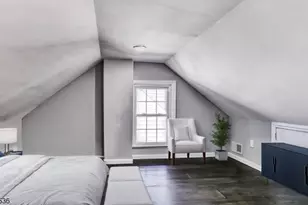 685 Edgewood Pl, North Brunswick Township, NJ 08902 - Photo 20