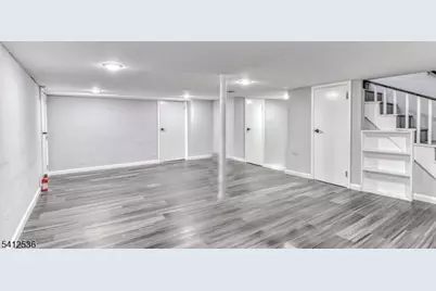 685 Edgewood Pl, North Brunswick Township, NJ 08902 - Photo 14