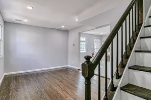 685 Edgewood Pl, North Brunswick Township, NJ 08902 - Photo 30