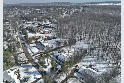 83 Devon Rd, Essex Fells, NJ 07021 - Photo 4