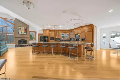 72 Stony Brook Rd, Montville Township, NJ 07045 - Photo 10