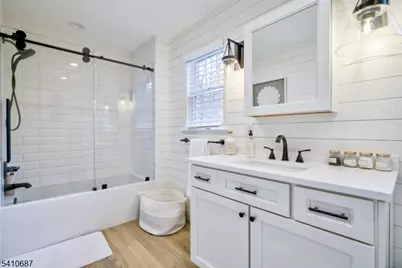 134 Lake End Rd, Rockaway Township, NJ 07435 - Photo 32