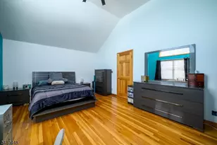 437 Bailey Ave, Union Township, NJ 07083 - Photo 20