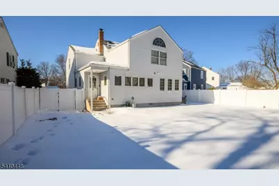 437 Bailey Ave, Union Township, NJ 07083 - Photo 2