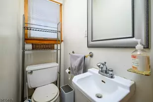 437 Bailey Ave, Union Township, NJ 07083 - Photo 14