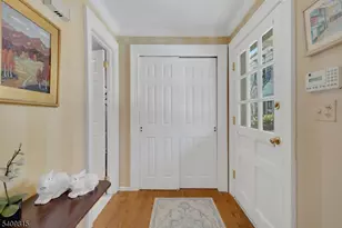 1 Murray Hill Square, New Providence, NJ 07974 - Photo 10