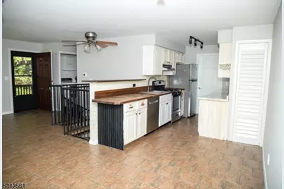 6 Baily Bunion Ct #9, Vernon, NJ 07462 - Photo 14