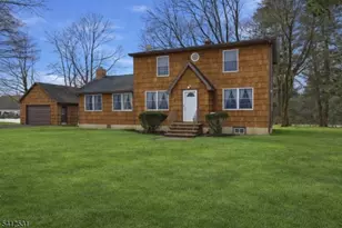 10 Clark Ln, Mount Olive, NJ 07836 - Photo 2