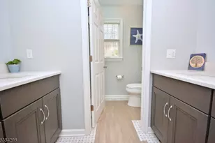 11 Devonald Dr, Bethlehem Township, NJ 08802 - Photo 16