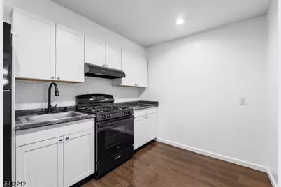 335 Paterson Ave #F, East Rutherford, NJ 07073 - Photo 8