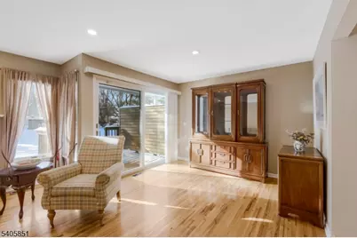 22 Stone Run Rd, Bedminster Township, NJ 07921 - Photo 6