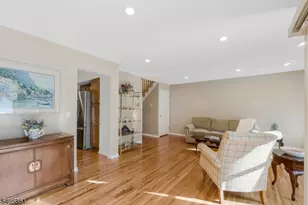 22 Stone Run Rd, Bedminster Township, NJ 07921 - Photo 8