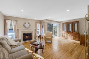 22 Stone Run Rd, Bedminster Township, NJ 07921 - Photo 4