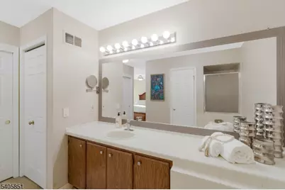 22 Stone Run Rd, Bedminster Township, NJ 07921 - Photo 22