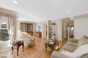 22 Stone Run Rd, Bedminster Township, NJ 07921 - Photo 6