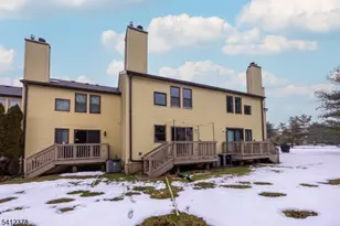 7 Lake Ct, Raritan Township, NJ 08822 - Photo 24