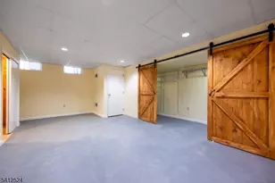 7 Lake Ct, Raritan Township, NJ 08822 - Photo 20