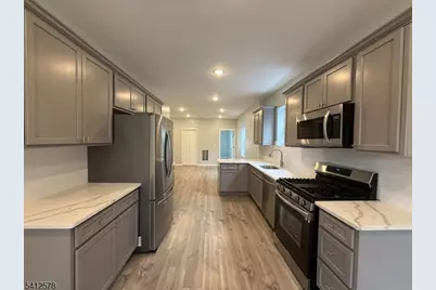 190 E Lindsley #2, Cedar Grove, NJ 07009 - Photo 6