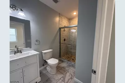190 E Lindsley #2, Cedar Grove, NJ 07009 - Photo 12
