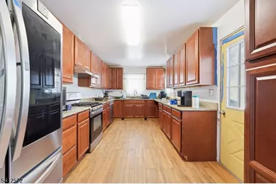 17 High St, Andover, NJ 07821 - Photo 14