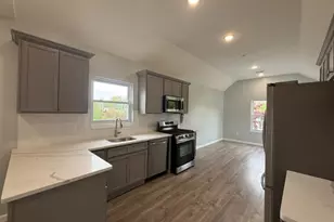 190 E Lindsley, Cedar Grove, NJ 07009 - Photo 4