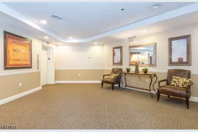 1104 Peer Pl, Denville, NJ 07834 - Photo 4