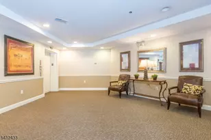 1104 Peer Pl, Denville, NJ 07834 - Photo 4