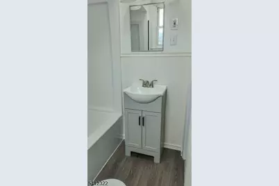 566 Valley St #2, Orange, NJ 07050 - Photo 10