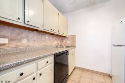 265 Main Street #503, Ridgefield, NJ 07660 - Photo 14