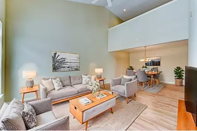 4 Loft Dr, Bridgewater, NJ 08836 - Photo 2